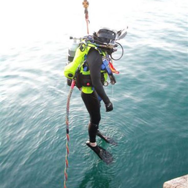 ADAS-Diver-wearing-DRH-being-lifted-from-the-water