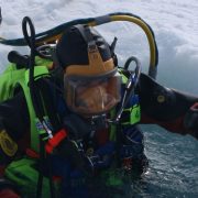 Diver-Recovery-Vest-tested-in-harsh-conditions